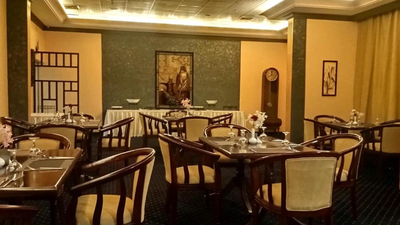 Aliqbal Hotel Al Khobar Exterior foto